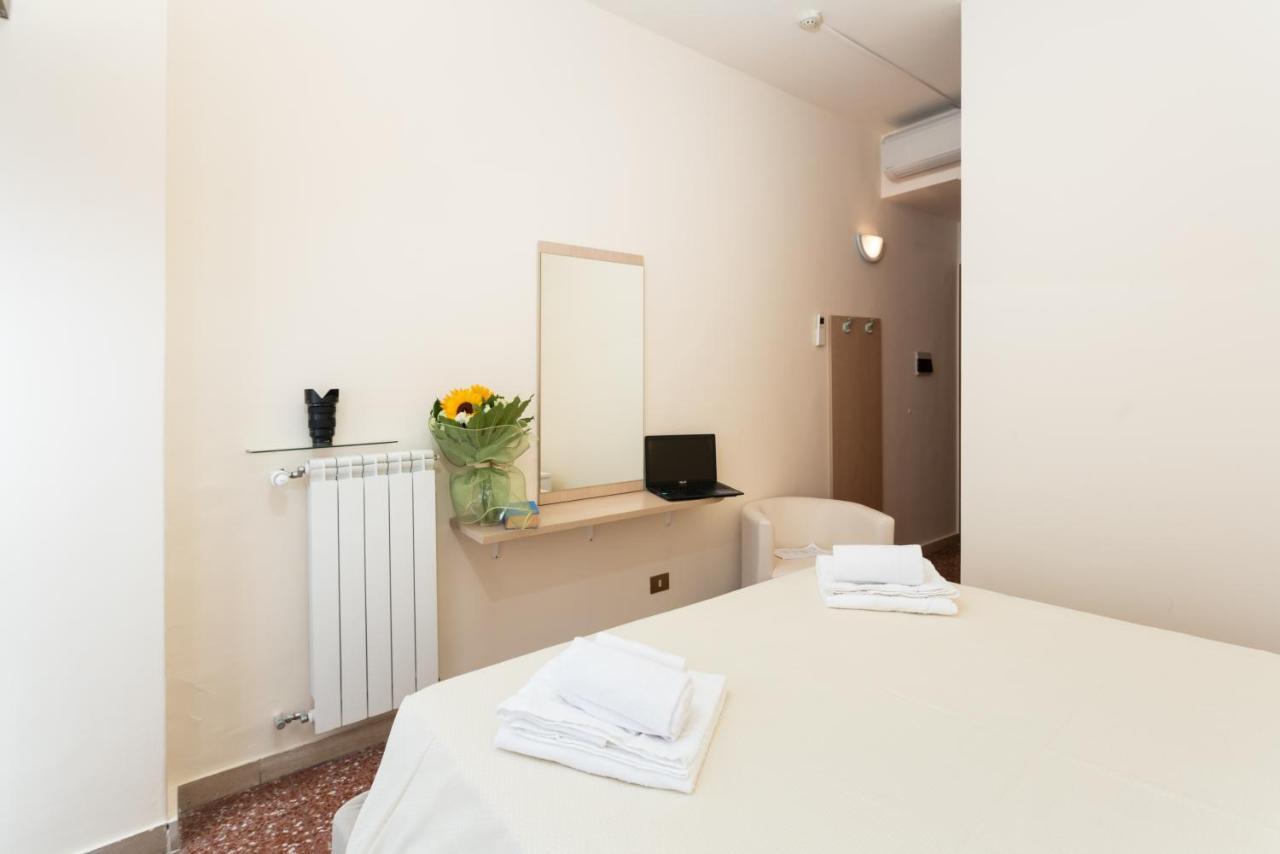 Casa Adele Hotell Roma Eksteriør bilde