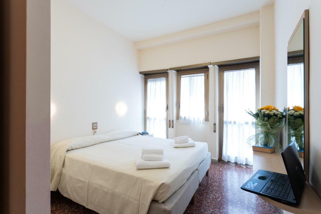 Casa Adele Hotell Roma Eksteriør bilde