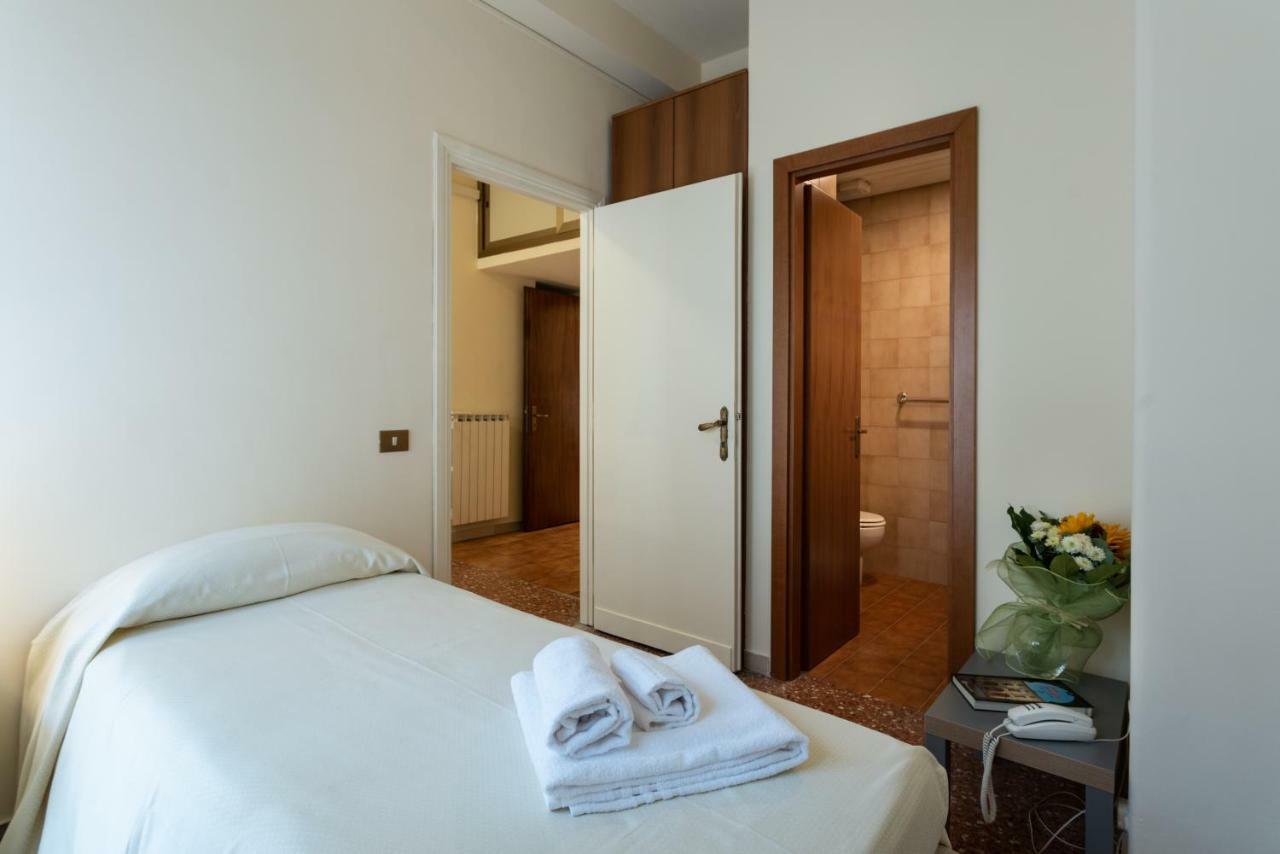 Casa Adele Hotell Roma Eksteriør bilde